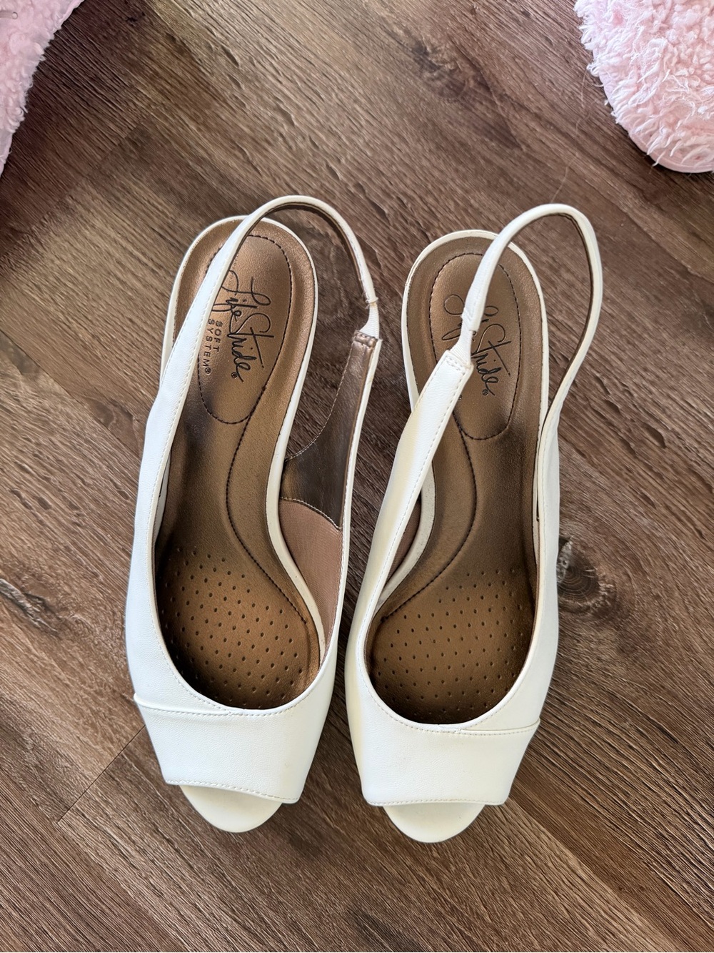 Life Stride White Peep-Toe Slingback Mules